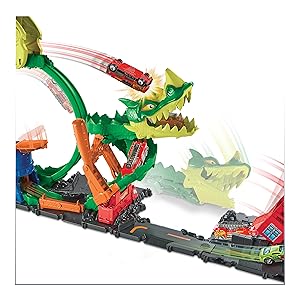 Hot Wheels Dragon Drive Firefight Playset