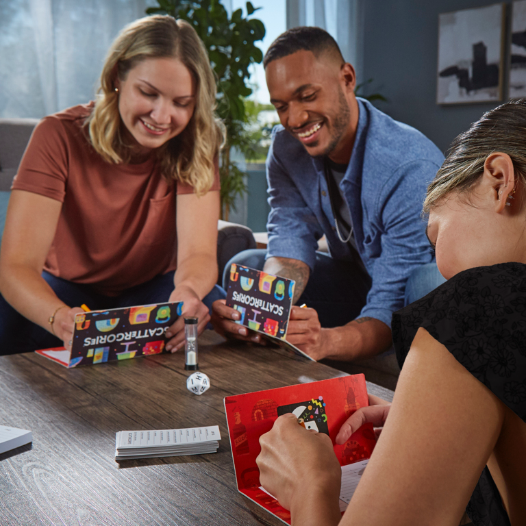 Scattergories Classic Game