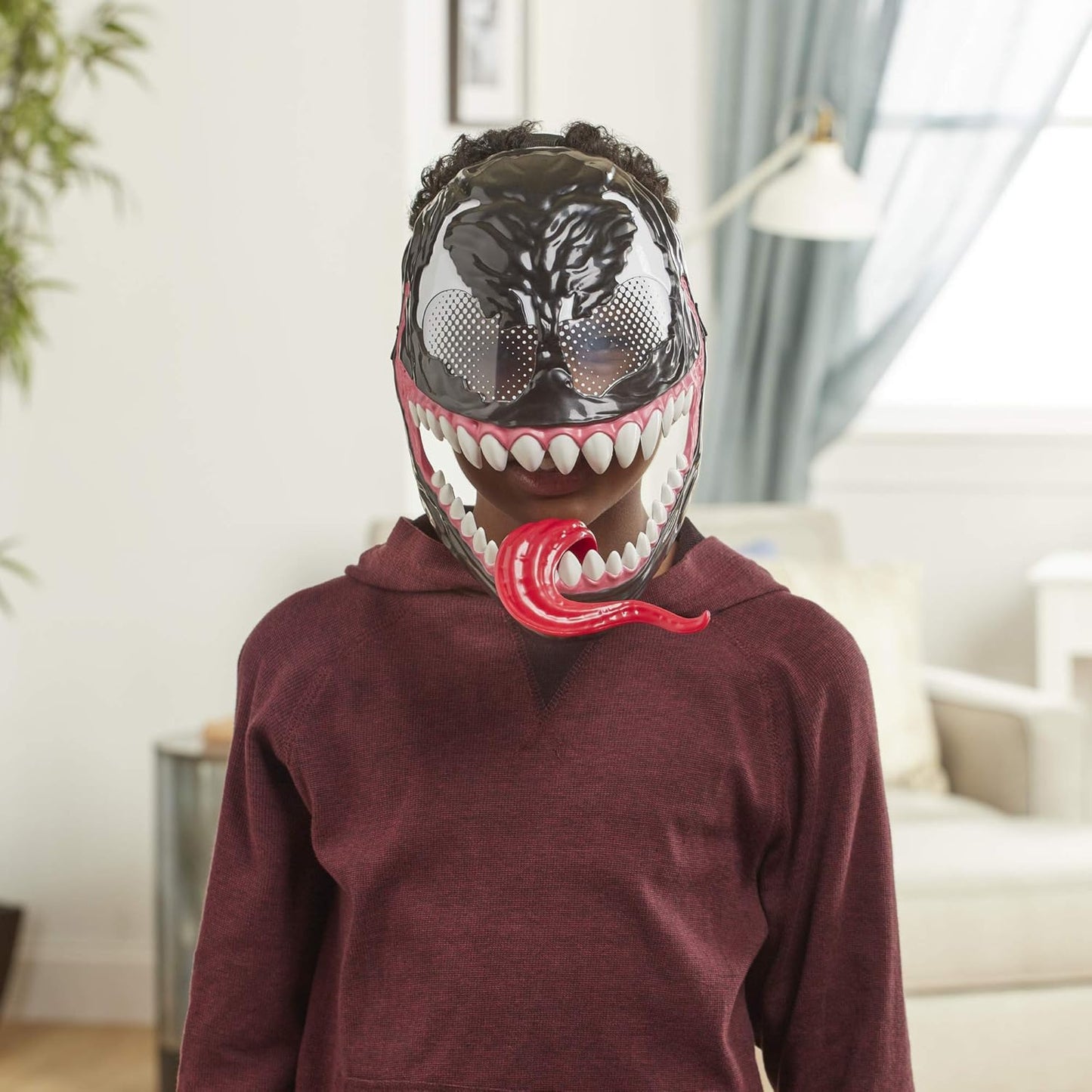 Marvel Spider-Man VenomVersus Venom Lever-Activated Swinging Tongue Mask