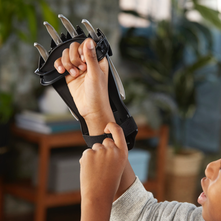 Marvel Black Panther Slash Claws Set